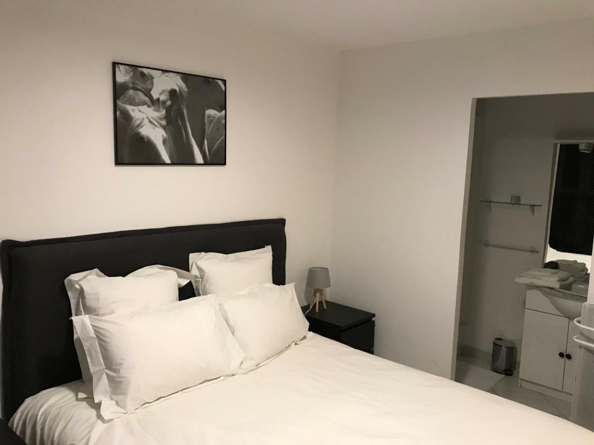 Appartements 尼姆 外观 照片